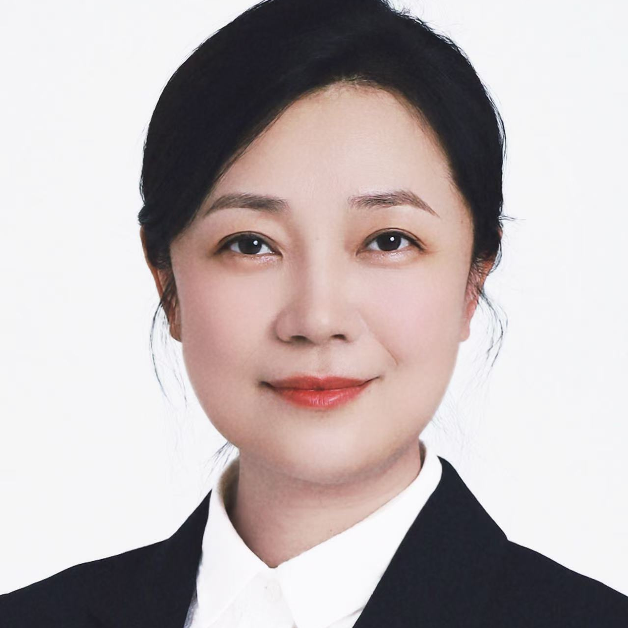 李力