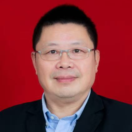 黄久仪